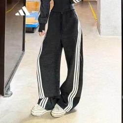 adidas 三条纹舞动系列运动休闲裤香蕉裤直筒裤女细闪针织长裤健身阔腿裤