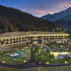 诸暨芳草地度假酒店 芳草地山景大床房1晚