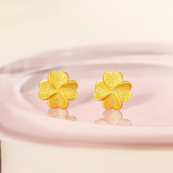 周六福 幸运四叶草足金999黄金耳钉女 计价A0912975 一对 约0.91g