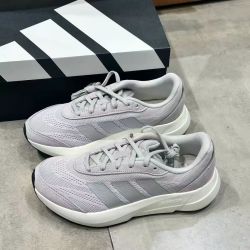 adidas LIGHTSHIFT女士低帮运动夏季透气跑步鞋JH9324