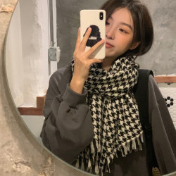 冬季保暖情侣针织格子围脖韩版百搭少女流苏撞色黑白千鸟格围巾女