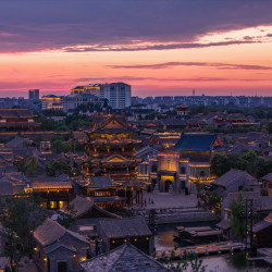 清照泉城御泉国际大酒店（明水古城店）2晚+明水古城门票2张（无限次进出）+升级双人山东特色早酒专享权益+...