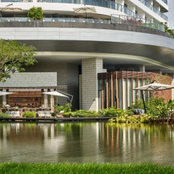 三亚保利瑰丽酒店 180度云端全海景大床房2晚(连住)