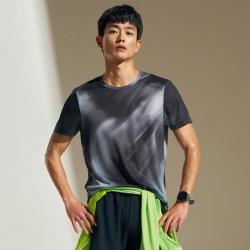 必迈 男式渐变短袖夏季薄款运动魔方速干印花上衣跑步T恤上装撞色