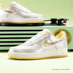 NIKE AIR FORCE 1 女子低帮运动休闲鞋