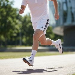 adidas 男女 足球系列GCA TEAM SHO 运动短裤 JW9913 白色 L