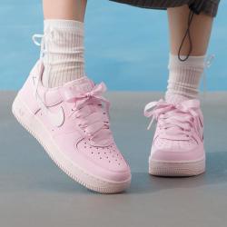 NIKE W  AIR FORCE 1 RETRO PRM低帮女鞋休闲鞋潮流舒适户外出行板鞋