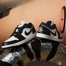 NIKE Jordan AJ1女子低帮复古运动休闲篮球鞋户外