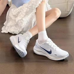NIKE JOURNEY RUN训练透气网面缓震轻便通勤女子跑步鞋