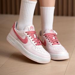 NIKE W AIR FORCE 1 '07低帮板鞋女鞋耐磨运动鞋时尚轻便休闲鞋