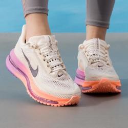NIKE PEGASUS PREMIUM低帮女鞋耐磨运动鞋时尚轻便舒适户外缓震跑步鞋