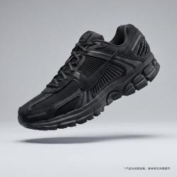 NIKE ZOOM VOMERO 5 迈柔轻便舒适低帮男子运动休闲鞋