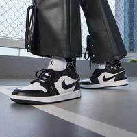 NIKE AIR JORDAN 1 低帮耐磨 女子篮球鞋