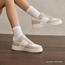 NIKE AIR FORCE 1 '07 轻便舒适低帮女子运动休闲鞋