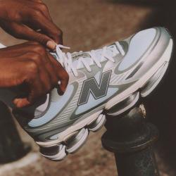 new balance 男女款运动鞋 U2000AA