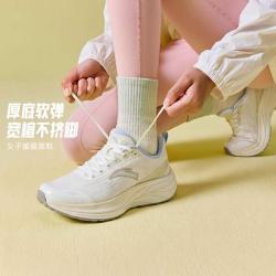 安踏 女款缓震跑步鞋