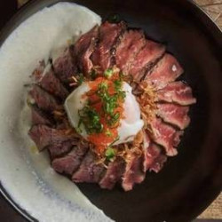 M2嫩切牛排流心饭单人餐