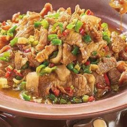 汤汁小炒肉+碎椒炒蛋双人餐（含主食/汤品）
