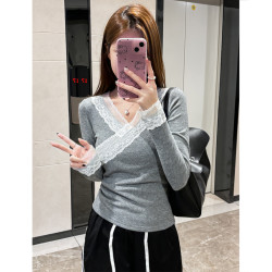 秋冬新款时尚蕾丝拼接加绒打底衫大V领长袖内搭显瘦休闲t恤上衣