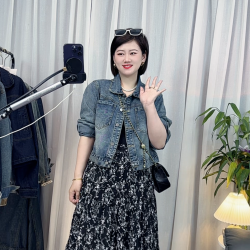 外套女短款2026年春秋港味复古少女设计感小众小个子夹克上衣