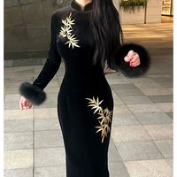 画报夫人自制新中式高级定位刺绣丝绒旗袍黑色中国风秋冬长袖金竹