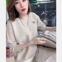 V领单排扣秋冬针织衫女宽松百搭时尚毛衣女纯色套头打底衫上衣潮