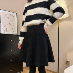 针织半身裙女2023短款打底裙高腰显瘦百搭黑色松紧腰A字裙潮时尚