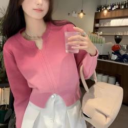2026新款韩系V领渐变针织长袖毛衣高级设计感显瘦百搭上衣女