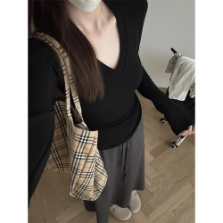 美式v领春季德绒保暖2026新款打底衫女防寒防风辣妹显瘦内搭上衣