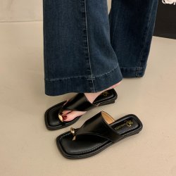 吻卡佛 绝美厚底坡跟套趾凉拖鞋女夏外穿2026新款高级感夹脚夹板人字拖女