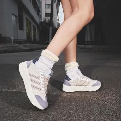 adidas CITY RNR 女款休闲运动鞋 JR8026