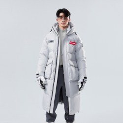 波司登 冬季同款长款工装风连帽加厚羽绒服