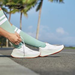 saucony MIRAGE FLOW幻奏跑鞋通勤减震运动户外舒适女款