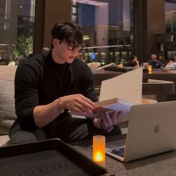 BEESTRONG 阳离子德绒280G保暖锁温耐磨耐穿百搭休闲T恤半高领
