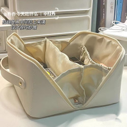 大容量化妆包女高级感网红爆款2023年新款便携式旅行品户外收纳袋