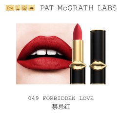 pat mcgrath labs 黑管柔雾哑光唇膏