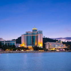 珠海德龙M海景酒店(情侣路海滨泳场店) 观止·舒眠大床房（零压棕垫 小冰箱）2晚(可拆分)