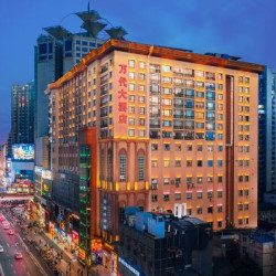 长沙国金中心万代大酒店 眺湘江城景双床房（观中山亭 mini冰箱）2晚(连住)