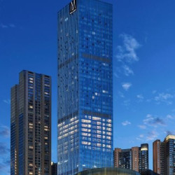成都金融城雅高美憬阁精选酒店 经典客房，配备1张大床，城市景观2晚(可拆分)