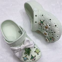 crocs 花蕊清新绿色男女户外凉鞋沙滩拖鞋洞洞鞋210927-3YH