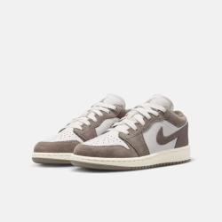 NIKE AIR JORDAN 1 LOW (GS) 篮球鞋 553560-026 40码