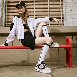 FILA 女鞋时尚潮流FUSION系列运动休闲鞋女士轻便舒适滑板鞋