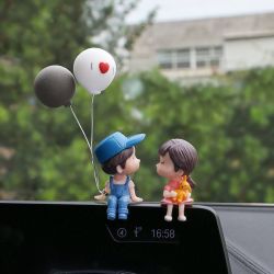 车载情侣摆件车内车上中控台公仔可爱汽车装饰用品 大全摆台女