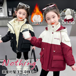 女童新年冬款加绒加厚外套洋气2024新款三合一中大童保暖派克服