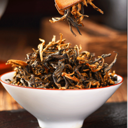 旗韵 2025年新茶滇红茶 云南凤庆滇红茶老树非特级浓香型