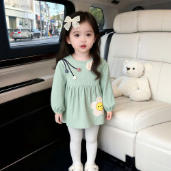 宝宝罩衣儿童围裙婴儿饭兜女宝围兜秋冬外穿洋气吃饭防水防脏长袖