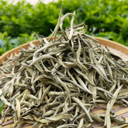 明前古树 云南白毫银针普洱白茶散料100克好喝有味道老人爱茶人都爱喝