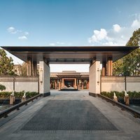 珠海美高梅华府酒店1-2晚+双早+双人纪实旅拍