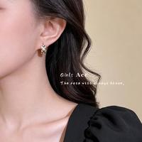 半日逅屿 法式菱格纹滴釉耳扣时尚通勤几何锆石耳环女轻奢高级感老钱风耳饰 菱格锆石耳扣
