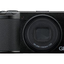 RICOH GR IV HDF